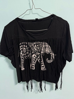 Crop Top Tally Weijl used with fringes and elephant print black, size S