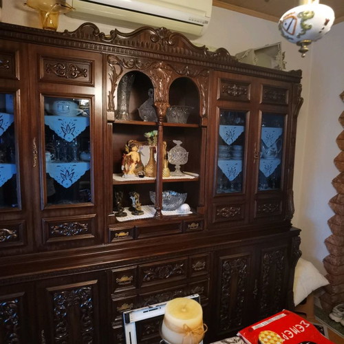 Antique sideboard used in excellent condition