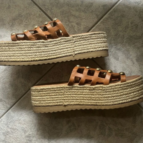 Makis Kotris sandals like new, size 39, beige and gold