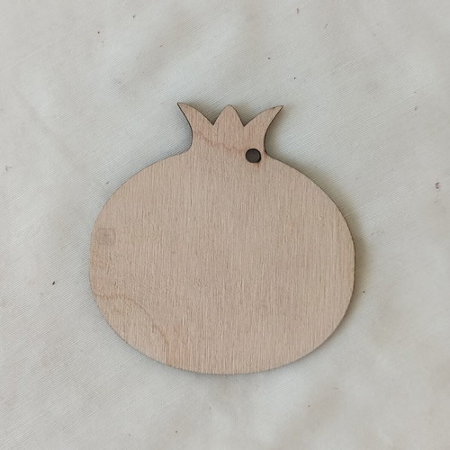 Wooden pomegranate shapes set of 5 for crafts, 8x8cm