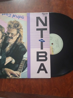 Ntiva record in excellent condition