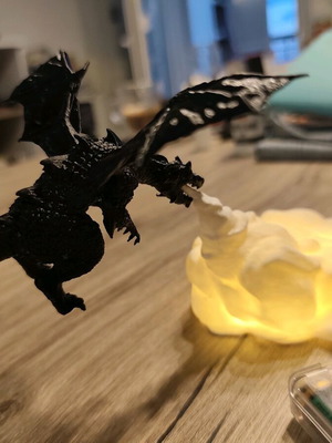 LED Dragon Lamp 3D Printed with Flame Effect New