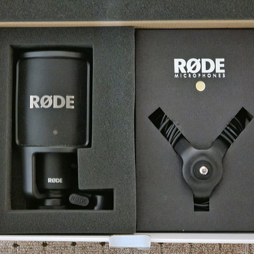 Rode NT-USB condenser microphone like new
