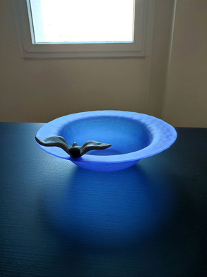 Decorative glass platter like new, blue royal with metal bird figure
