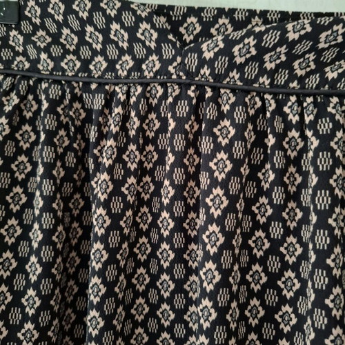 Skirt black with pattern used, mi demoiselle, size S