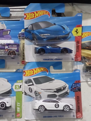 Αυτοκινητάκια Hot Wheels 5 καινούργια