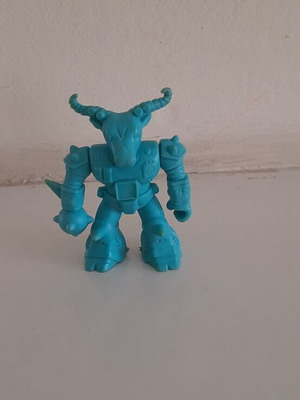 Battle Beasts Blue Buffalo Figure authentic Hasbro 1986 like new