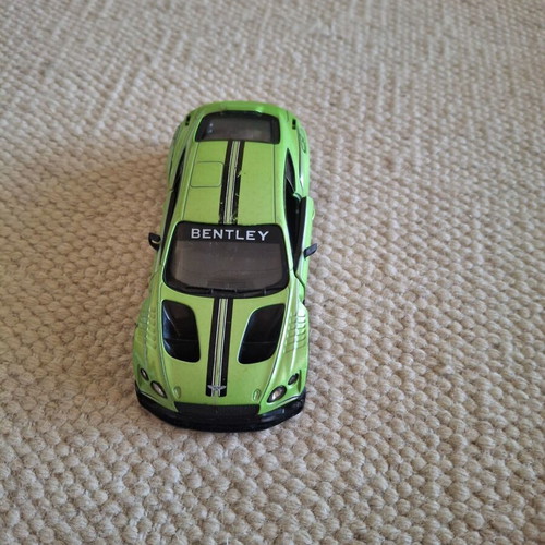 Bentley Continental GT3 metal toy car used, scale 1/38, Kinsmart