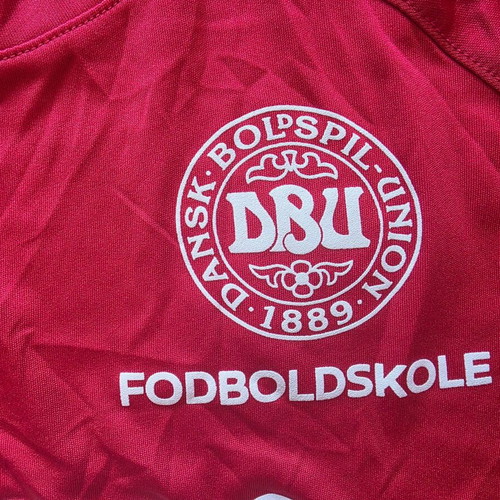 DBU Fodboldskole Football Set by Hummel like new, red