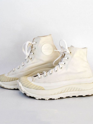 Converse Chuck 70 AT-CX Mono boots size 41, like new, cream