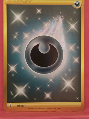Dark Energy #236 Pokemon Evolving Skies new