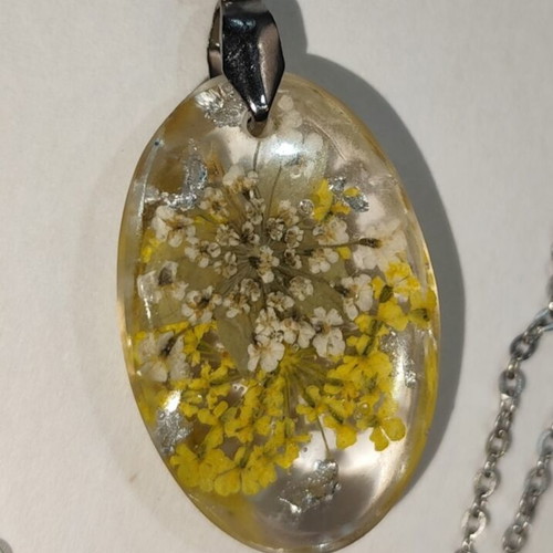 Handmade resin necklace with real dried flowers and silver flakes