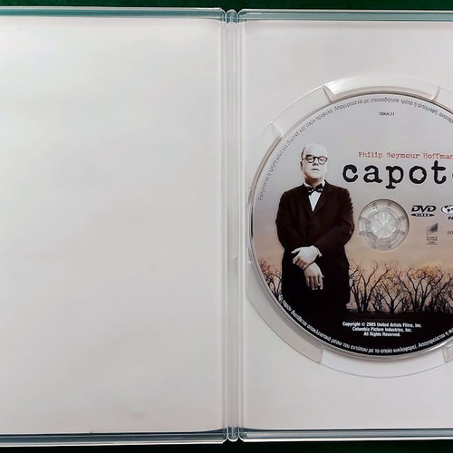 Capote DVD like new, drama, biography with subtitles