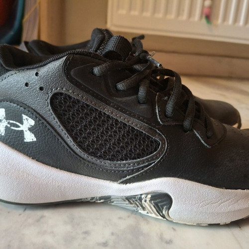 Under Armour athletic shoes used, size 38, black