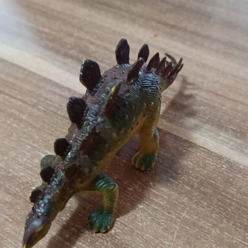 Stegosaurus dinosaur figure used, length 12cm