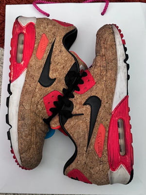 Nike αθλητικά παπούτσια μεταχειρισμένα, μέγεθος 45, άριστη κατάσταση χωρίς κουτί