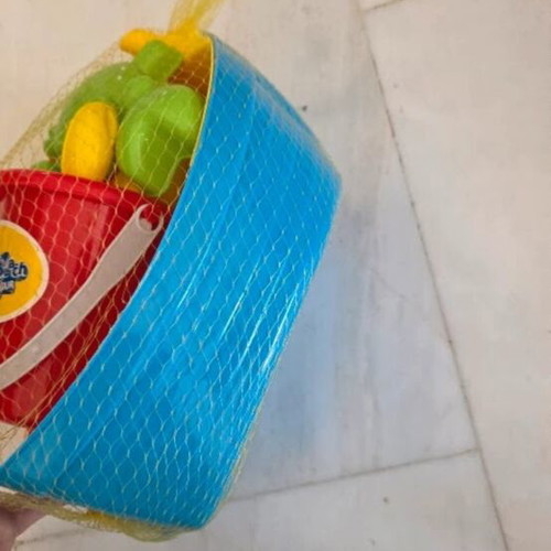 Children's beach toy set with bucket and accessories