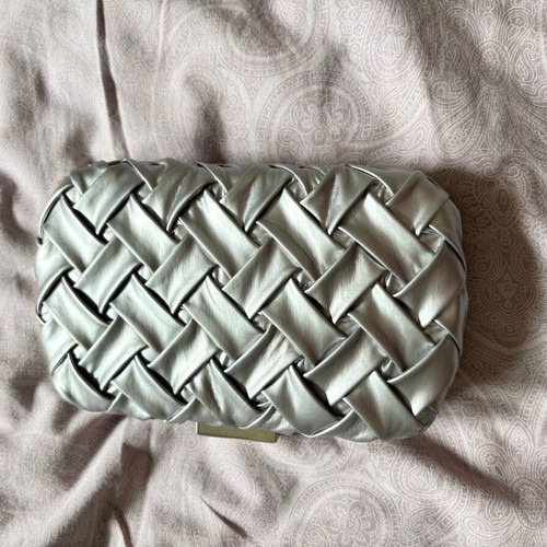 Clutch silver like new