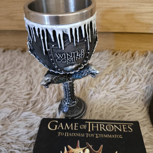 Game of Thrones Collectible Bundle new, Iron Throne, Stark Goblet, Board Game & Music Box