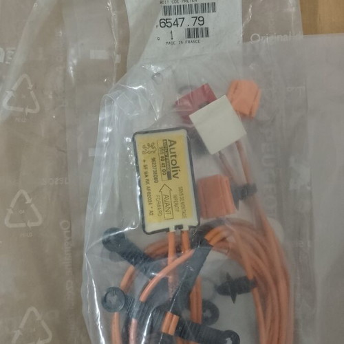 Peugeot 106 S2 Seat Belt Control Unit new, genuine 6547.79