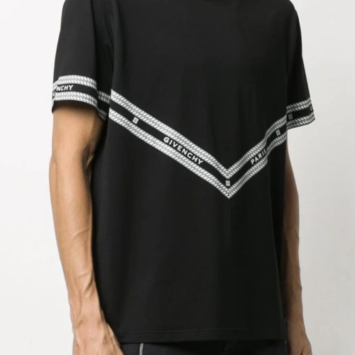 Givenchy Black Logo Chain T-Shirt S like new