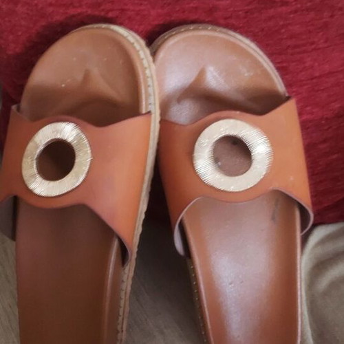 Camel slippers size 40 narrow fit made of synthetic leather