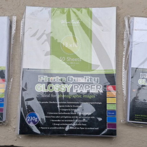 Photo printing paper pack of 150 sheets, sizes 10x15 and 13x18, like new