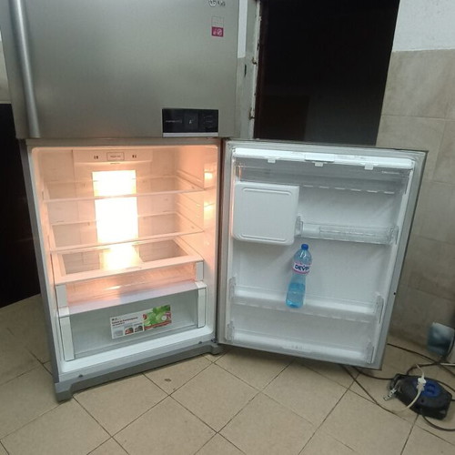 LG Nofrost refrigerator with freezer and water dispenser