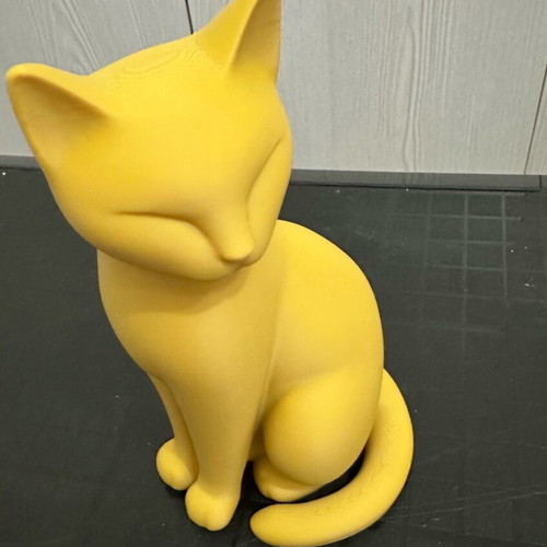 Decorative cat like new, minimal modern design