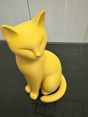 Decorative cat like new, minimal modern design
