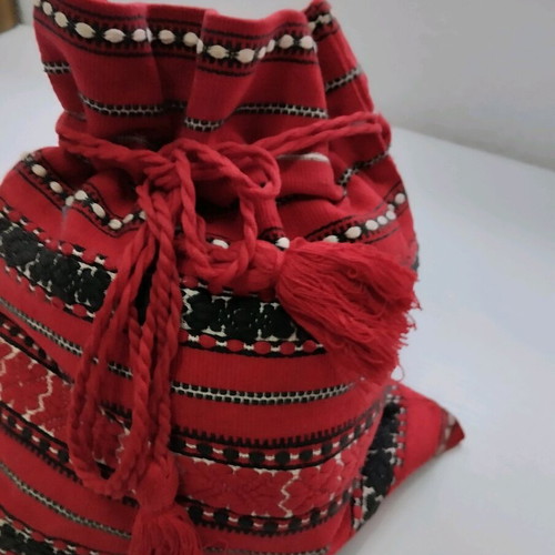 Cretan Vourgia like new, handmade cotton textile 30x27 cm