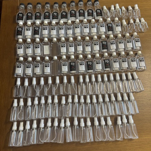 Plastic perfume bottles used, pack of 118, various sizes