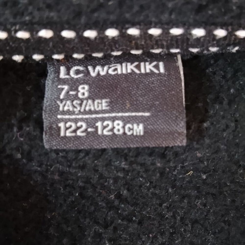 LC Waikiki sweatshirt jacket used for boy 7-8 years black