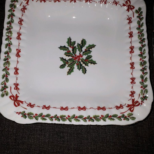 Trio Christmas platters like new, set of 2 pieces