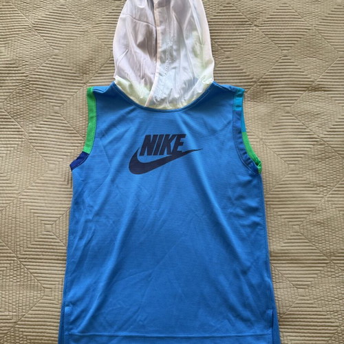Nike kids sleeveless basketball hoodie shirt like new, size L, blue