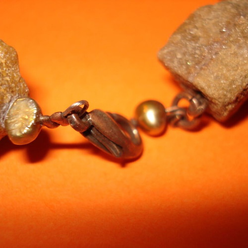 Bracelet with stones used