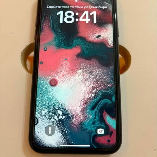 Apple iPhone 11 4/64GB black like new with charger and headphones