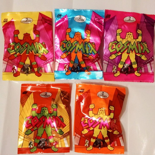 Cosmix alien sealed packets new, set of 5