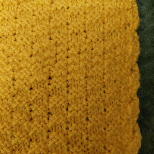 Knitted blanket used, 185x220 cm, yellow
