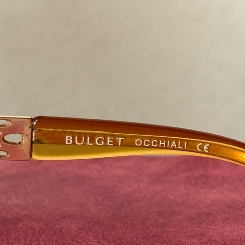 Bulget glasses used, green and gold