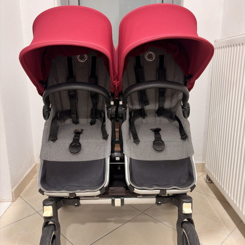 Bugaboo Donkey Twin stroller like new with accessories