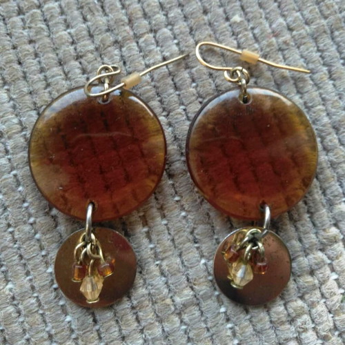 Avon earrings like new in earthy brown and gold tones