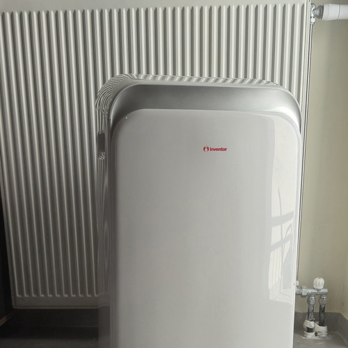 Invertor Magic 12,000 BTU portable air conditioner like new