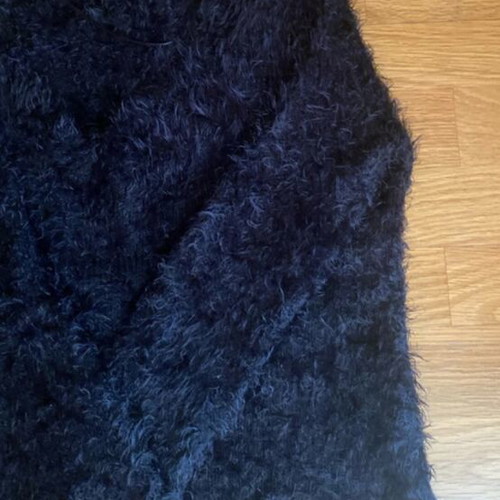 Black fluffy jumper, size M