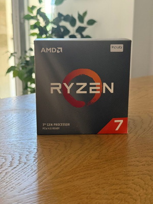 AMD Ryzen 7 3800X processor new, 3.8GHz 8 cores, Socket AM4