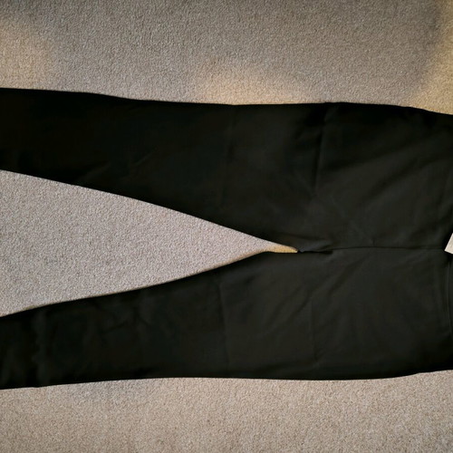 Women's black Yas leggings new