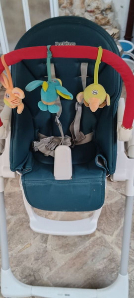 Καρεκλάκι φαγητού Peg Perego