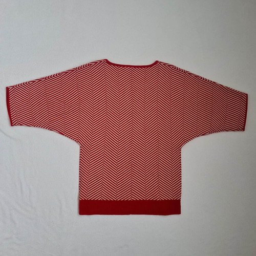 Nathalie Vleeschouwer women's wool sweater new, size M, red