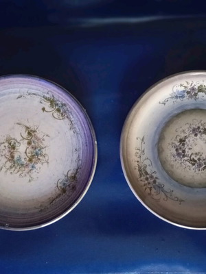 Ceramic plates used, 2 pieces with Pavlidis floral patterns