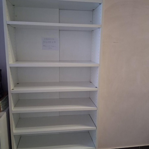 White bookshelf with adjustable shelves, like new, 93×230×35 cm